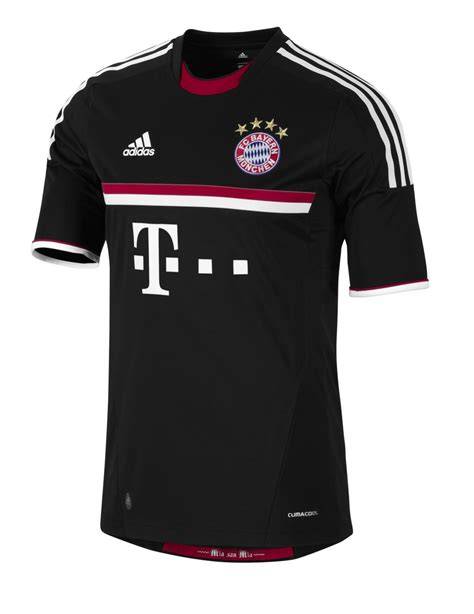 NextPrint Bayern Style Black Stripe Jersey Custom Name Number – Fan Edition India