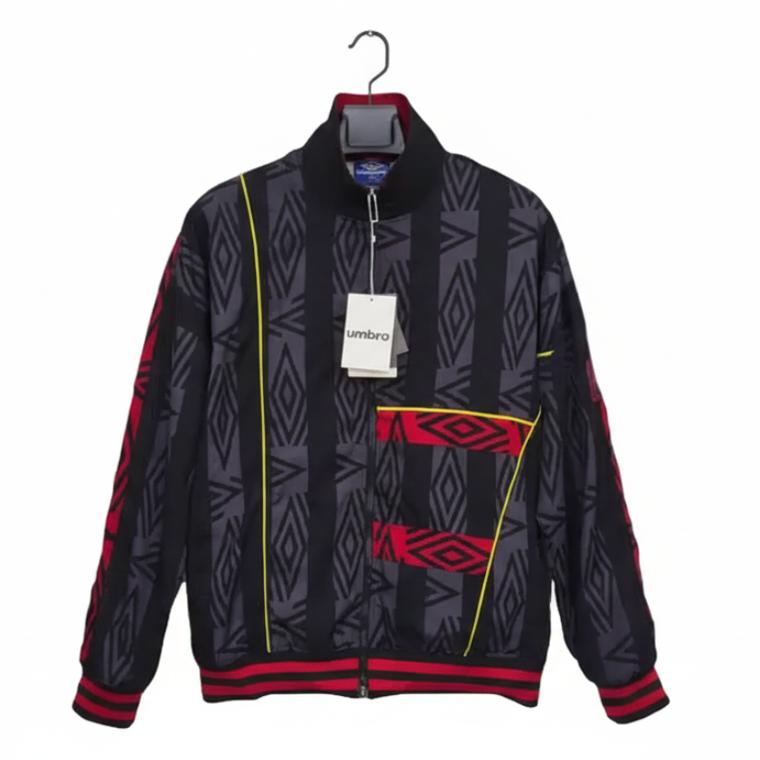 NextPrint Manchester United 2025/26 Retro Style Black Windbreaker Jacket – Premium Football Outerwear